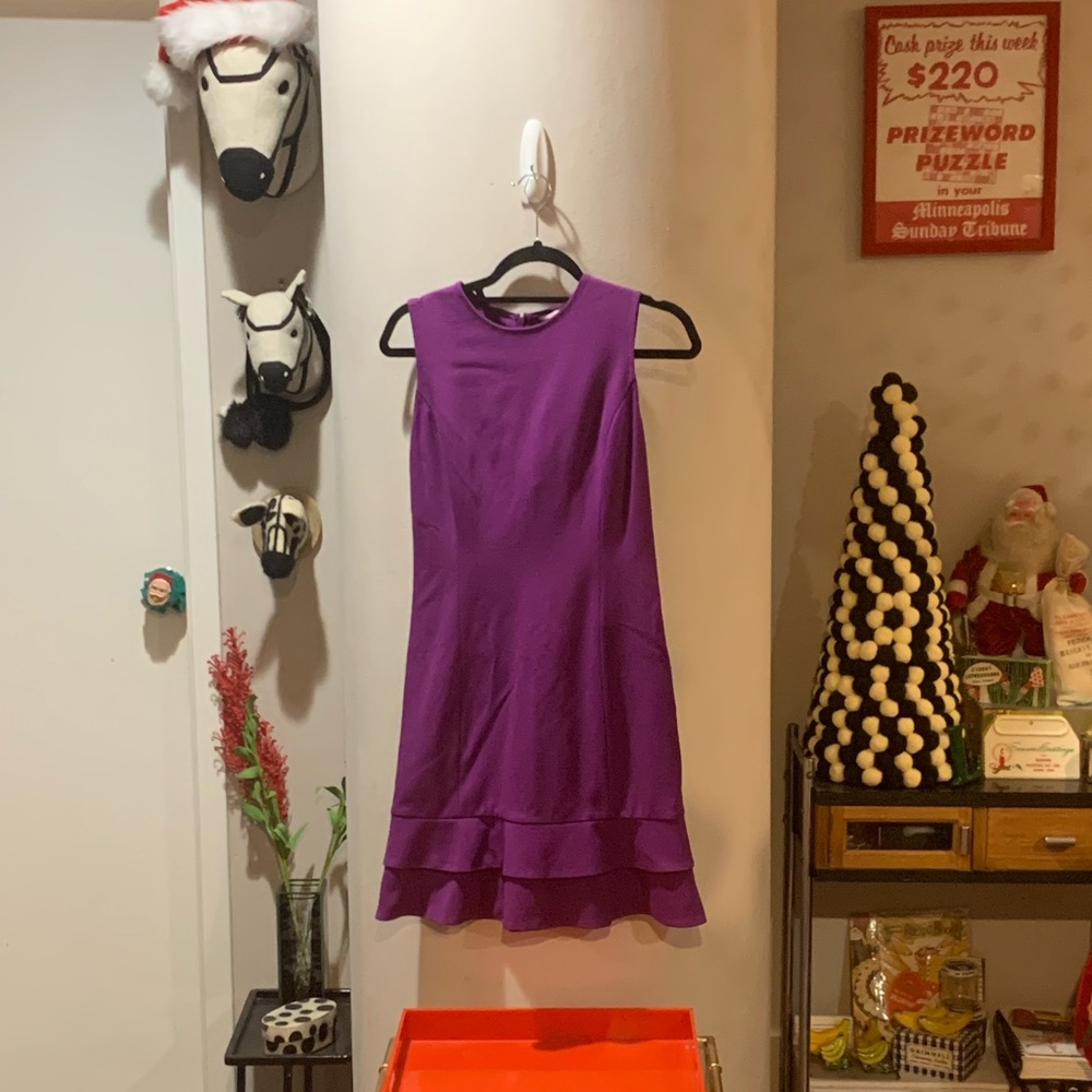 DVF purple sleeveless pencil tiered ruffle dress.Sz 4